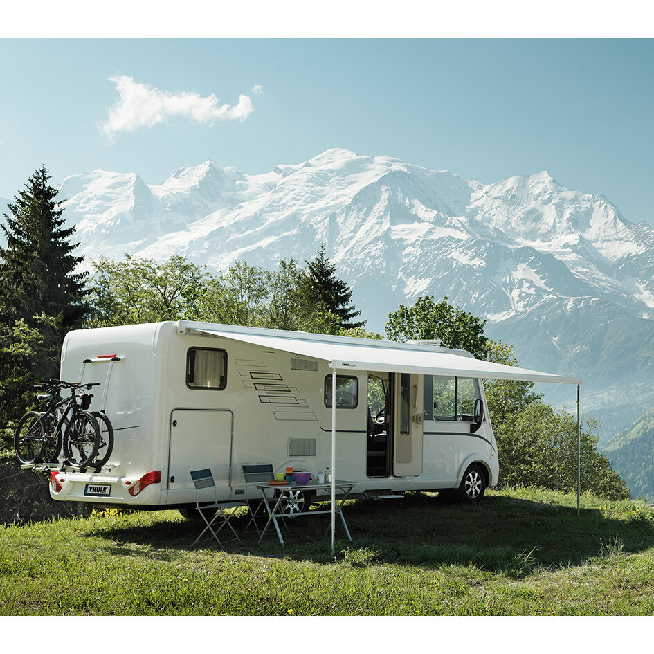 Artikelbild 1 des Artikels “Markise Thule Omnistor 8000 mit Motor, creme-weiß, 5,50 m creme-weiß | 5,50 m“